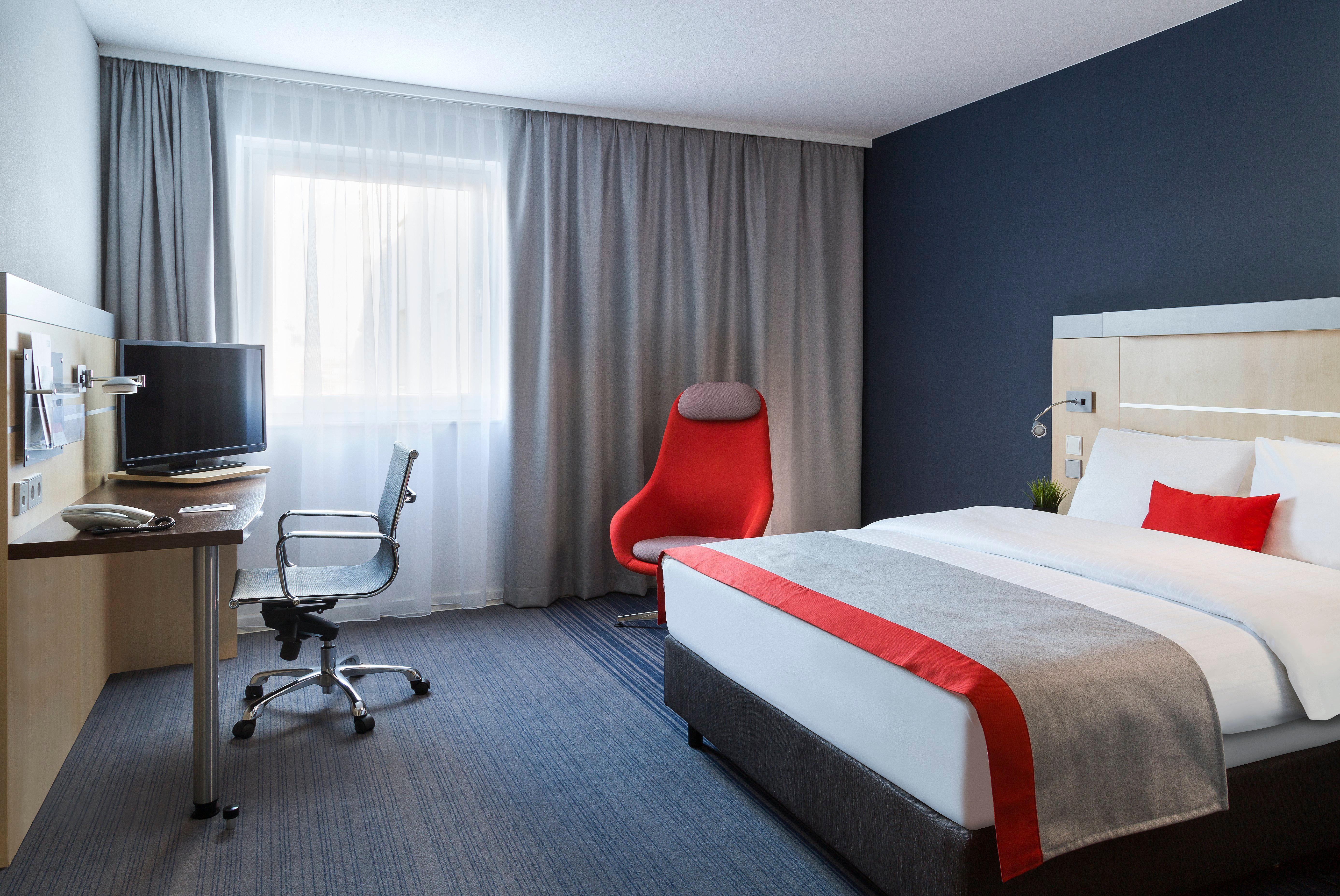 Holiday Inn Express Duesseldorf - City North By Ihg — Foto’s 1